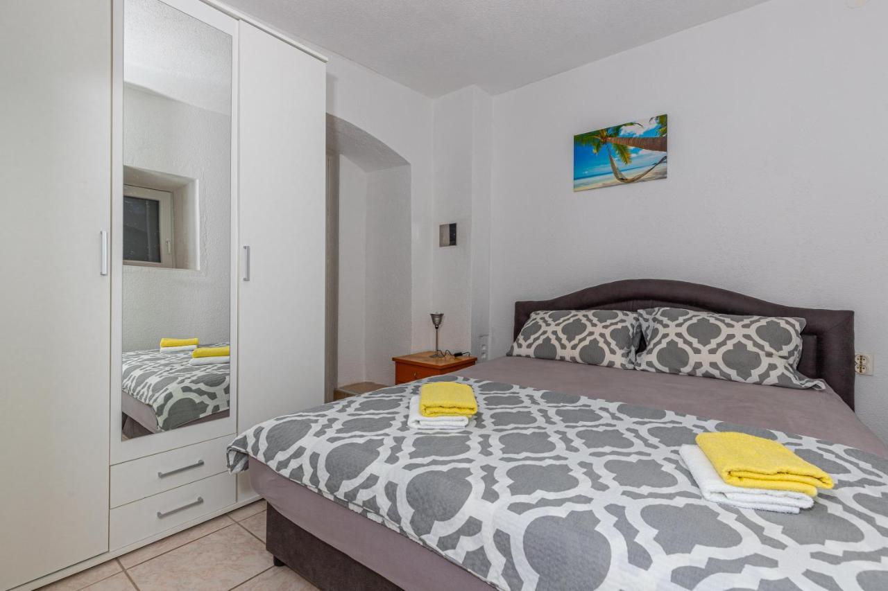 Apartmani Gabrijela Crikvenica Exterior photo